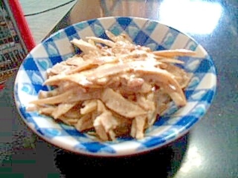 ごぼうと納豆のサラダ